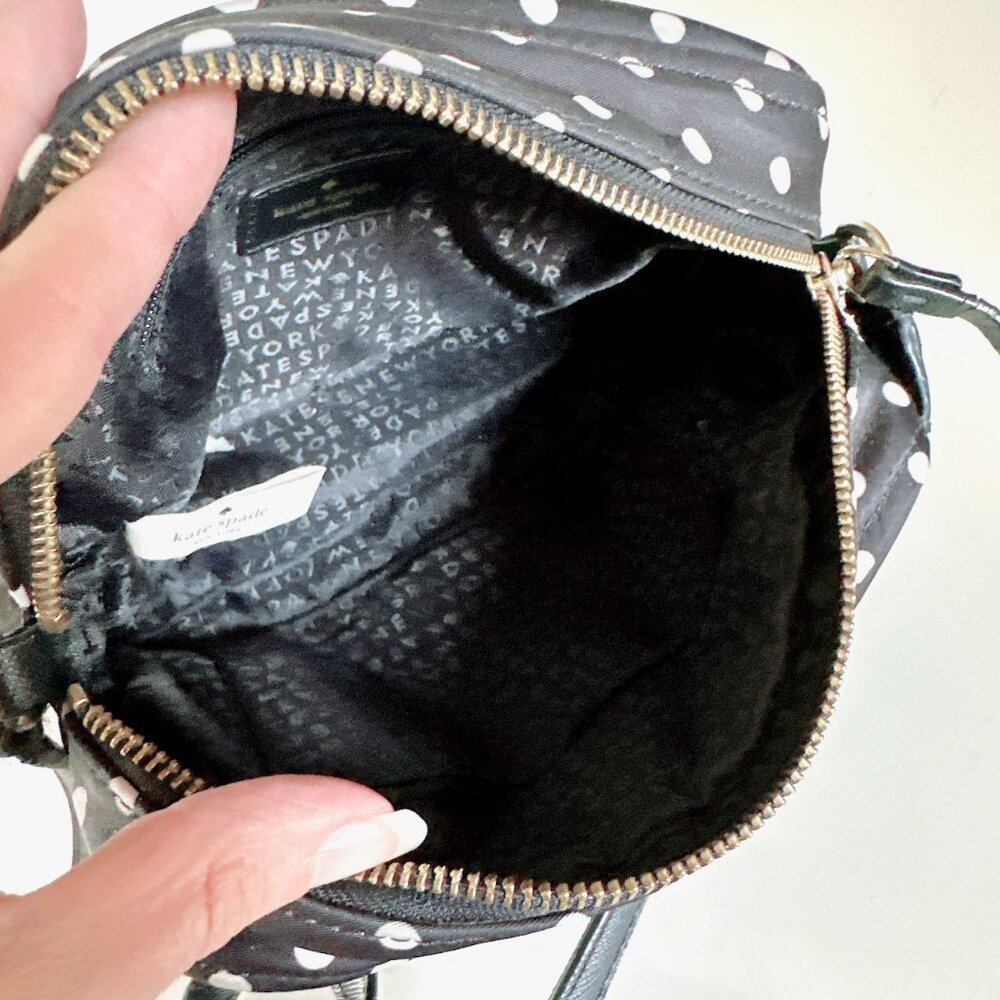 KATE SPADE BLACK & WHITE POLKA DOT CROSSBODY PURSE - Picture 8 of 10